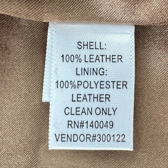 CHADWICKS of Boston Women’s 100% Leather Tan Zip Down Lined Vest Size Small - Picture 12 of 15